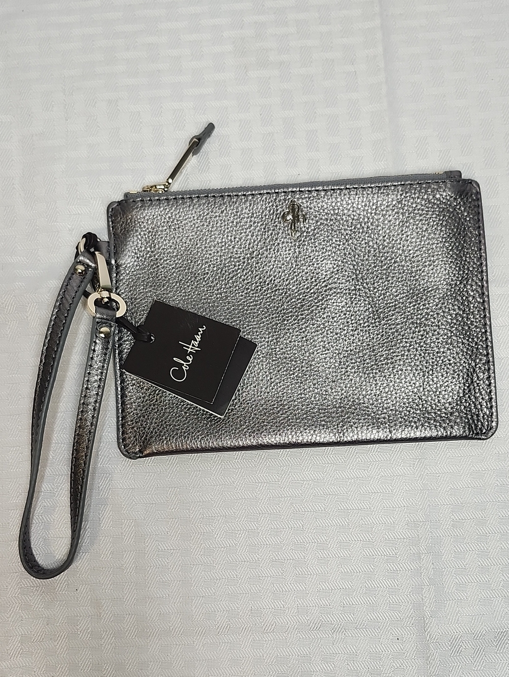 NWT Cole Haan Pebbled Leather Silver Wristlet